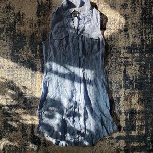Sleeveless Button-Front Chambray Tunic Dress - Blue